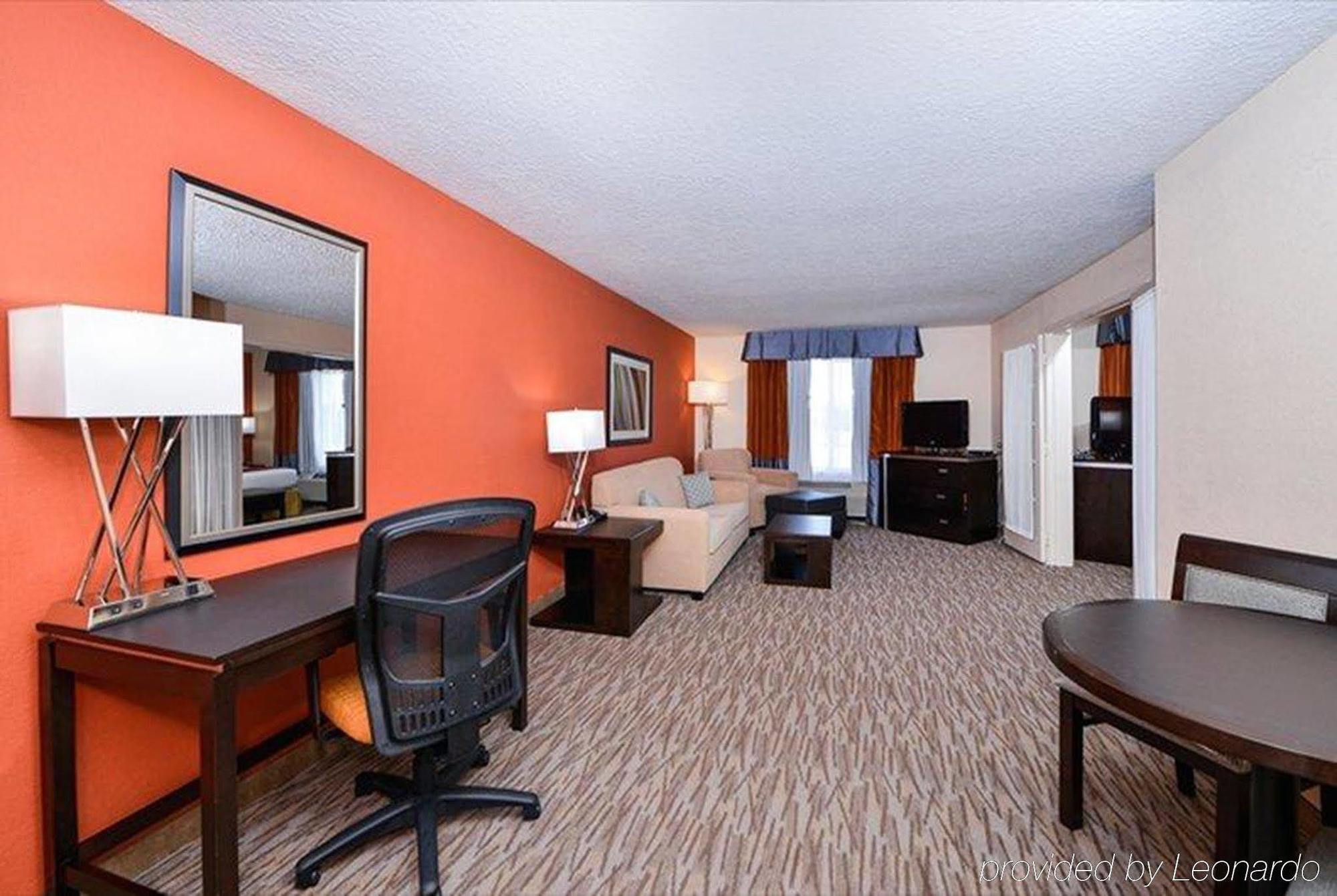 Holiday Inn Express Hotel And Suites Houston Kingwood Exterior foto