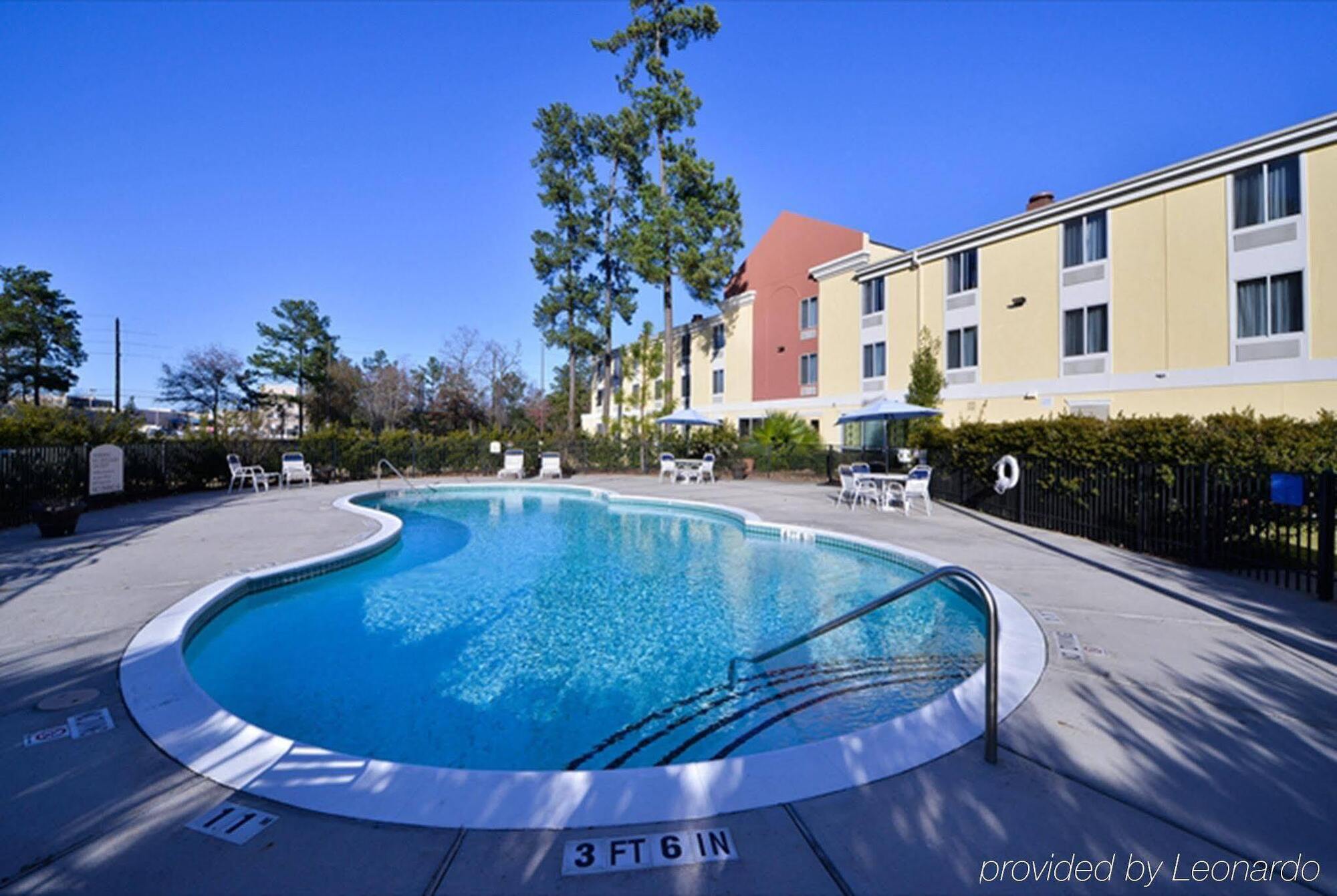 Holiday Inn Express Hotel And Suites Houston Kingwood Exterior foto